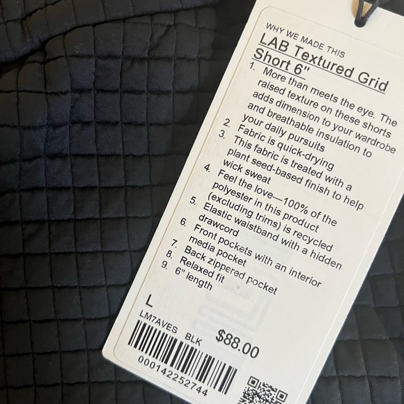 Lululemon LAB Textured Grid Short 6"' - Large - Black- New - Picture 2 of 4
